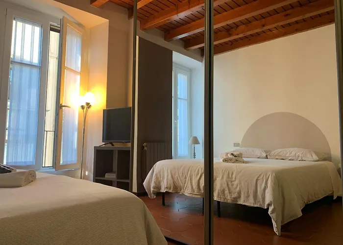 Finestra Su Appartamento Côme